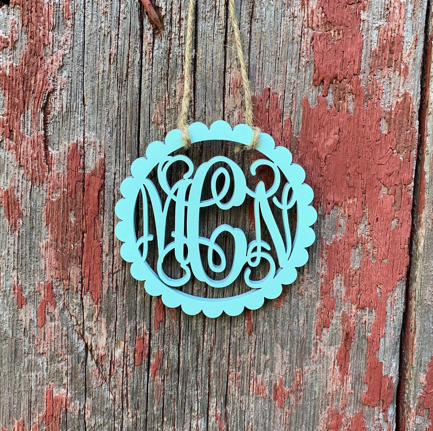Scallop Monogram